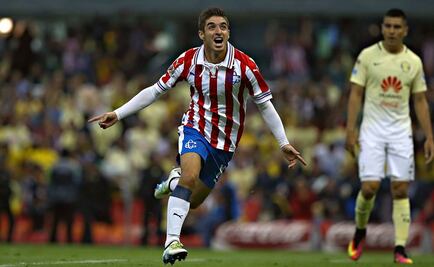 Chivas gana el clásico nacional en el Estadio Azteca 