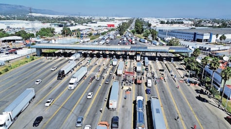 Transportistas aún temen ir por la México-Querétaro