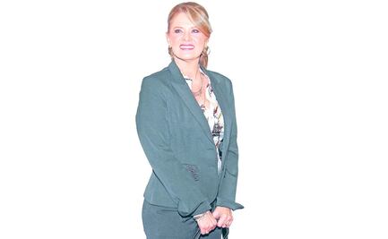 Érika Buenfil prefiere maquillaje que bótox