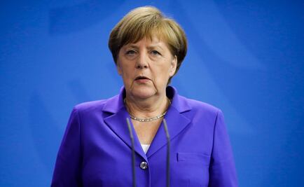 Merkel pide respeto para comunidad LGBT