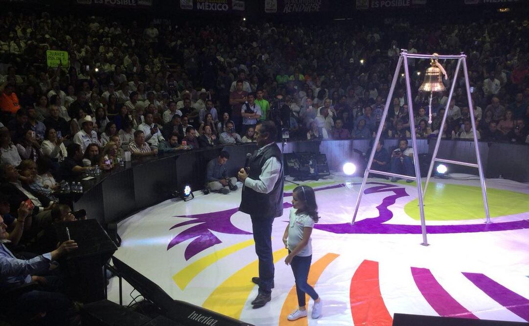 Jaime Rodríguez Calderón "El Bronco" inició su campaña en Nuevo León. Foto: Twitter @JaimeRdezNL