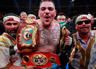 ¡Histórico! Andy Ruiz, primer mexicano campeón de peso completo