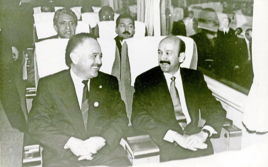 Ernesto Ruffo Appel fue el primer gobernador de oposición en la historia moderna de México. En la foto, con Carlos Salinas de Gortari. Foto: ARCHIVO EL UNIVERSAL