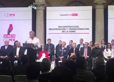 Entrega Infonavit apoyos a derechohabientes de la CDMX por sismos