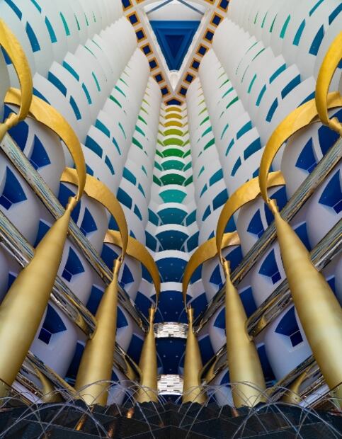 5 edificios únicos, extravagantes y emblemáticos de Dubái