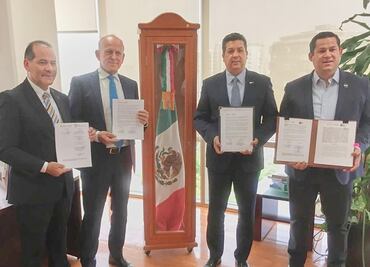 Gobernadores del PAN firman convenio de no adhesión al Insabi