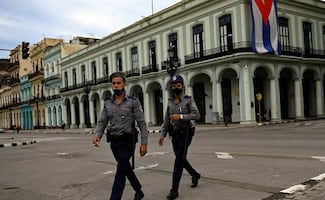 Policía cubana mata a tripulantes de una embarcación civil de EU; hay 6 personas heridas