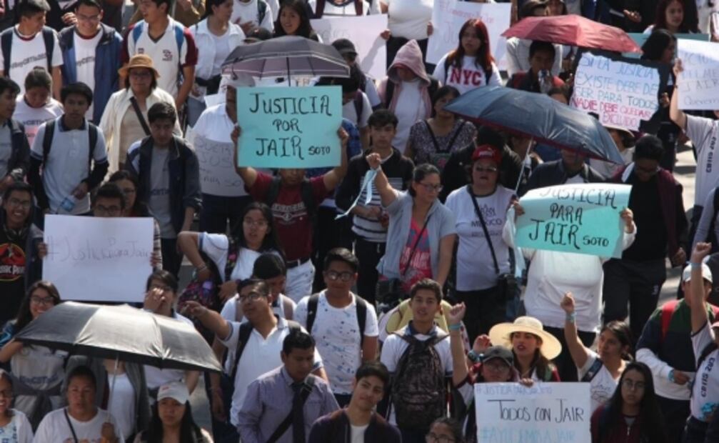 Exigen justicia para Jair, el estudiante de 15 años atropellado en Metepec