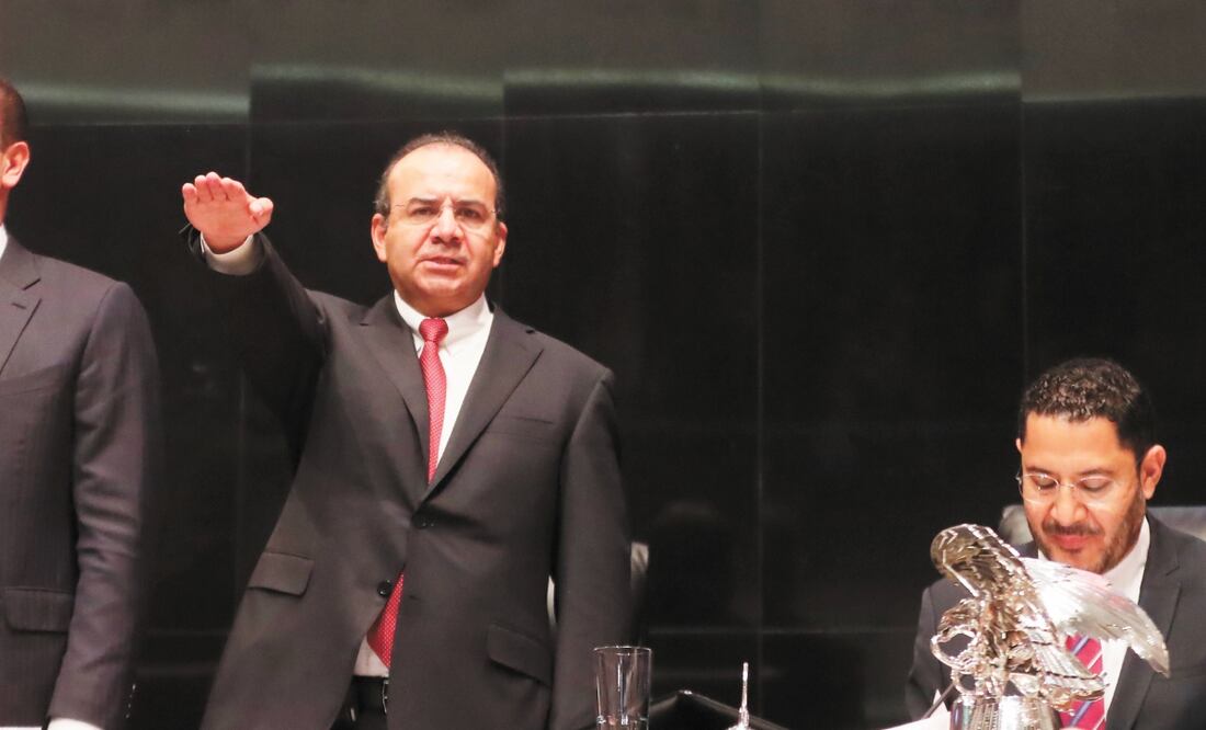 El secretario de Gobernación, Alfonso Navarrete Prida (centro), afirmó que la actual administración ha privilegiado la construcción de acuerdos. Foto: LUCÍA GODÍNEZ. EL UNIVERSAL