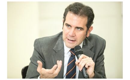 Llamadas contra candidatos pueden alterar el proceso, alerta INE