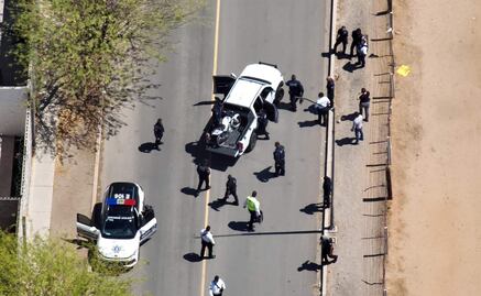 Arrestan a dos hombres por herir con arma de fuego a una persona en Sonora; intento de huida termina en persecución