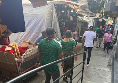 Horas antes del partido México vs Portugal, comerciantes informales son retirados; aseguran que el Gobierno les prohibió vender