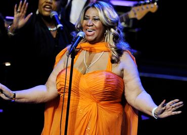 Atuendos de Aretha Franklin a subasta en Estados Unidos