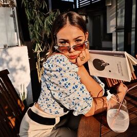 ¡Curvas peligrosas! Danna Paola impacta en Instagram con increíble fotografía