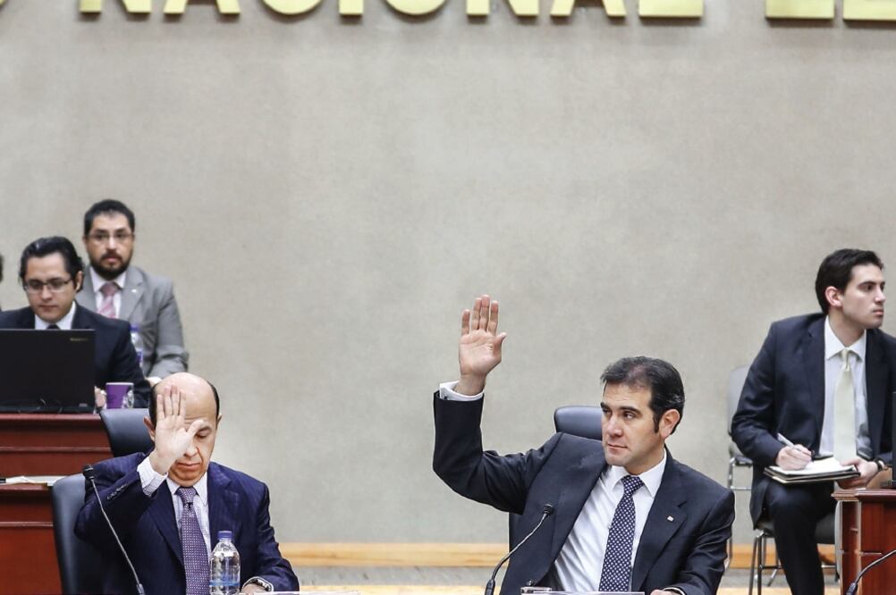 Análisis. El INE anunció que las irregularidades fueron localizadas en el manejo de ingresos y egresos correspondientes a 2015 (ARCHIVO EL UNIVERSAL)