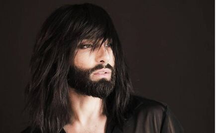 Conchita Wurst se pinta la barba y estrena look