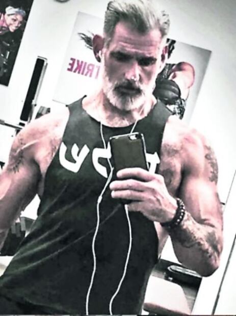 A la vejez... ¡modelos!