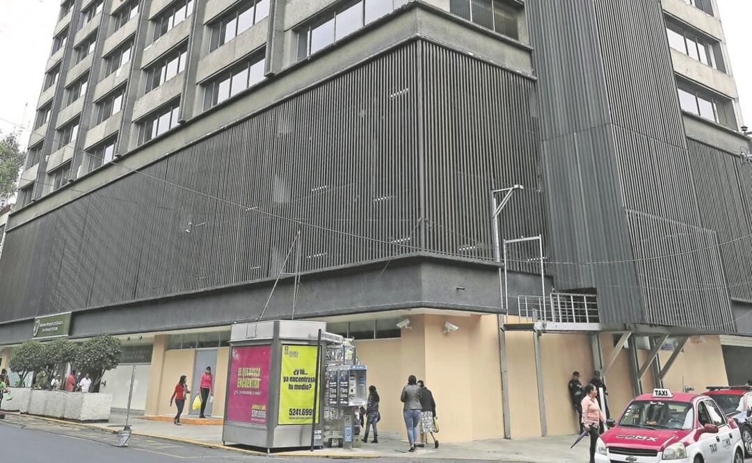 Éste es uno de los cuatro edificios que albergan las salas de audiencia de juicios orales penales en la CDMX, se ubica en el número 133 de la Calle Súllivan, en Cuauhtémoc. (ALEJANDRO ACOSTA. EL UNIVERSAL)