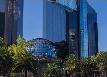 OMA, GAP y ASUR vuelven a cotizar en la Bolsa Mexicana de Valores tras breve suspensión