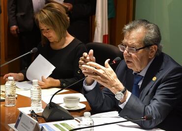 Investiguen saqueos en Pemex y no mendiguen respuestas: Muñoz Ledo a oposición