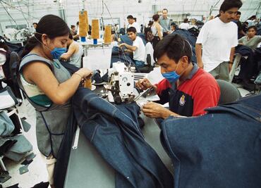 Corte acuerda congelar amparos contra “doble cobro de IVA” a maquiladoras; busca dar seguridad jurídica
