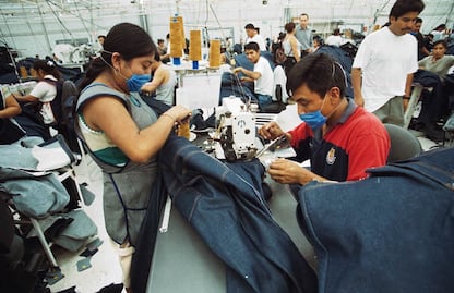 Maquiladoras en México advierten por “enormes costos” a empresas de EU por aranceles de Trump; aseguran repercutirá en su PIB