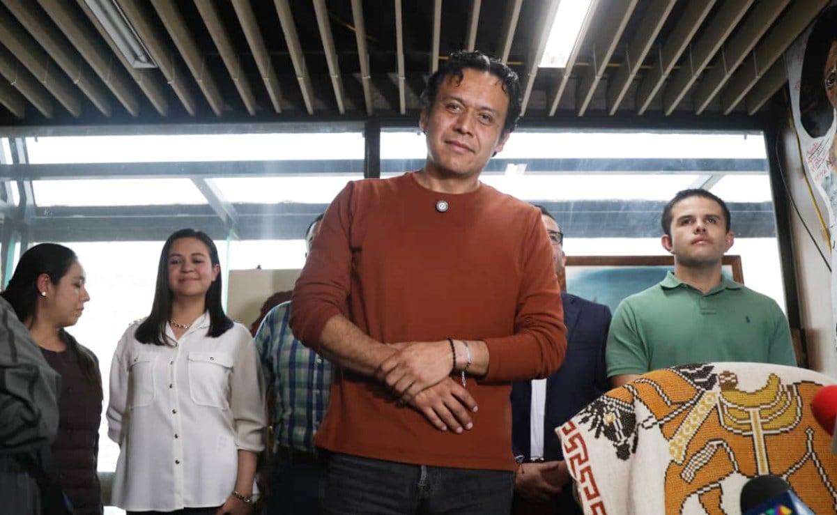 Marx Arriaga, cercano a Beatriz Guti&eacute;rrez que se rebel&oacute; a Mario Delgado; recuento de su trayectoria y esc&aacute;ndalos