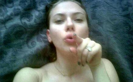 Circulan de nuevo fotografías de Scarlett desnuda