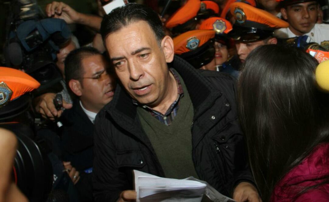 El ex gobernador de Coahuila, Humberto Moreira, a su llegada a la Ciudad de México. Foto: Juan Boites/EL UNIVERSAL