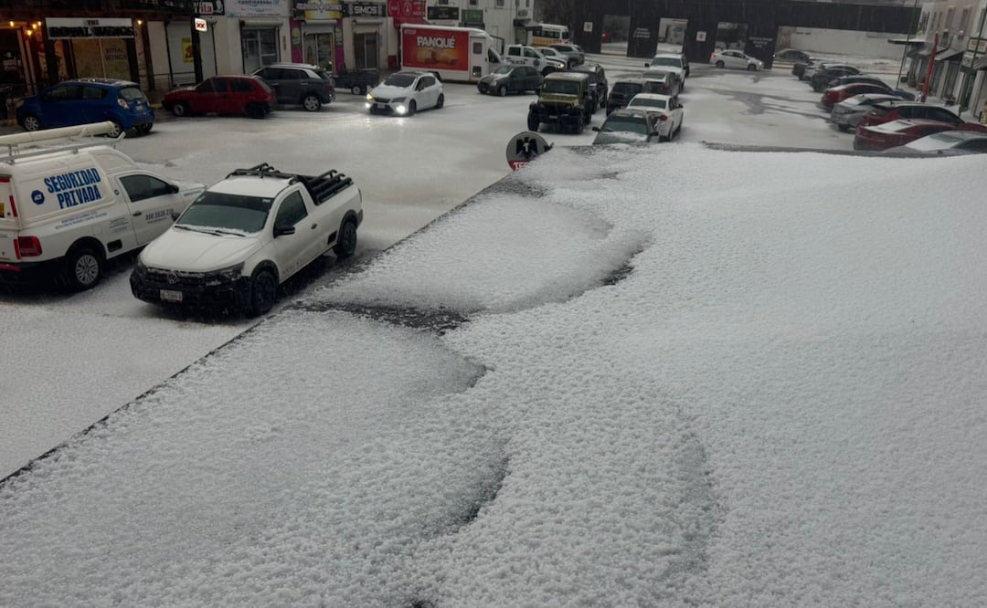 Fuerte granizada y lluvia azotan Pachuca y Mineral de la Reforma, Hidalgo; mantienen operativos por severos encharcamientos. | Foto: Especial.