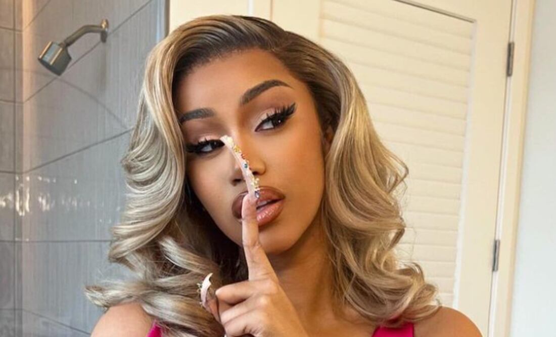 Cardi B reacciona a las críticas por las curvas de su cuerpo.