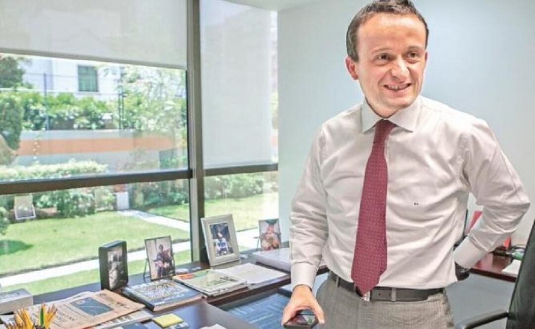 In an interview with EL UNIVERSAL, Mikel Arriola, head of COFEPRIS, said that overweight and obesity "have not stopped growing since the late 90's. (Photo: Agency / EL UNIVERSAL)