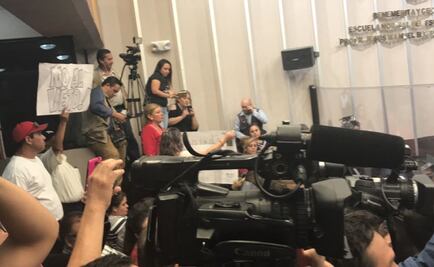 Pavlovich pide a Congreso aplazar votación sobre veto constitucional