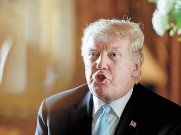 Trump threatens Mexico with border closure and tariffs on cars