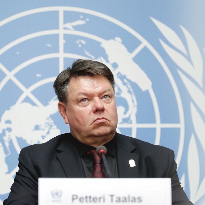 El secretario General de la Organización Meteorológica Mundial, Petteri Taalas, tras la publicación del informe del Grupo Intergubernamental de Expertos de las Naciones Unidas sobre el Cambio Climático (IPCC), en la sede de la ONU (DENIS BALIBOUSE. REUTE)