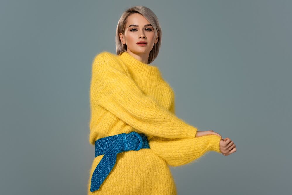 Algunos trucos de estilo pueden ayudarnos a acentuar la cintura. Foto: iStock