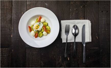 Los cubiertos y su lenguaje secreto 