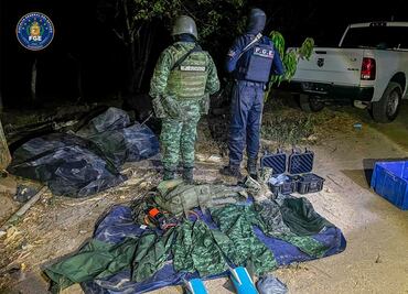 Fiscalía de Guerrero, junto con elementos del Ejército y GN, aseguran explosivos y agentes químicos en Petatlán