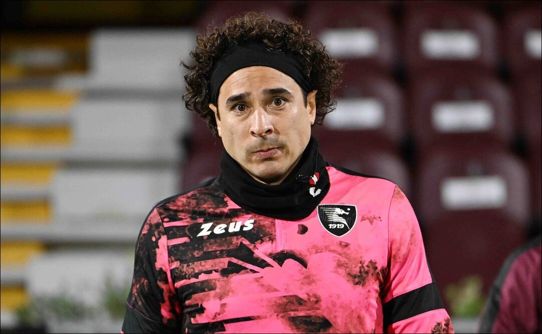 Guillermo Ochoa y Salernitana sufrieron otro descalabro y caminan rumbo al descenso en Italia / FOTO: @OfficialUSS1919