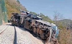 Así luce la zona cero del Tren Interoceánico a dos días de la tragedia; medios caminaron 7 km para llegar al lugar del descarrilamiento