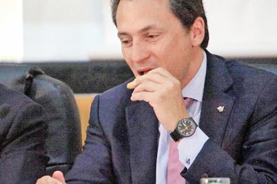 Función Pública investiga a ex director de Pemex por OHL