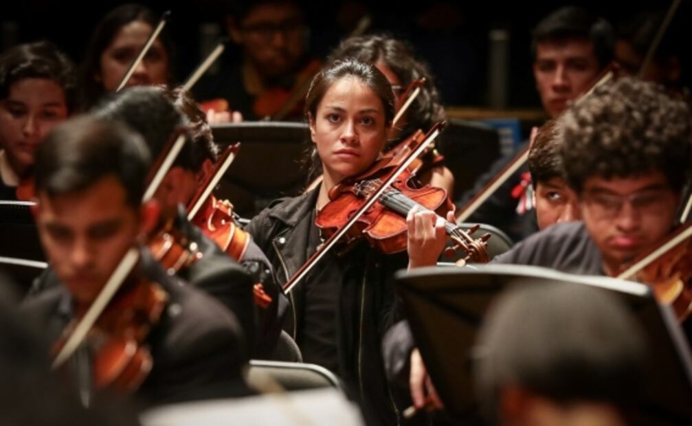 Gustavo Dudamel se reúne con jóvenes músicos en Bellas Artes 