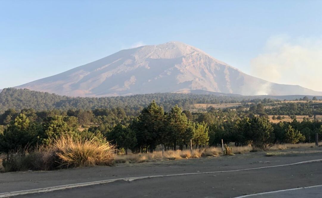 El volcán cambió de Fase 2 a Fase 3 su Alerta del Semáforo Amarillo. Foto: Archivo EL UNIVERSAL