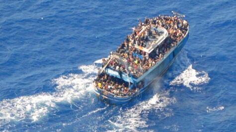 "Europa fracasó", dicen expertos y ONGs, luego de tragedia migratoria en Grecia