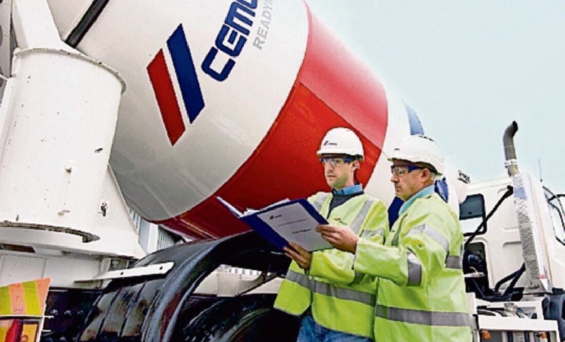 Pagos. Cemex redujo su deuda total en 470 mdd en el trimestre. (ARCHIVO EL UNIVERSAL)
