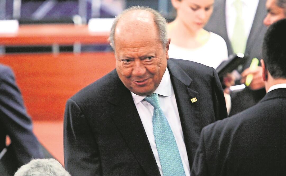 El Sindicato pidió a Pemex jubilar a Romero Deschamps. Foto: Archivo EL UNIVERSAL 