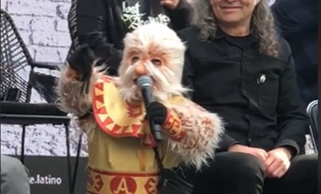 Alushe acompañará a Tinieblas Jr / FOTO: ESPECIAL