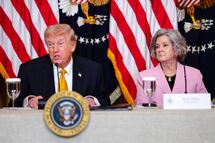 Trump critica "poco entusiasmo" de países para asegurar el estrecho de Ormuz; desconoce si líder de Irán "está vivo"