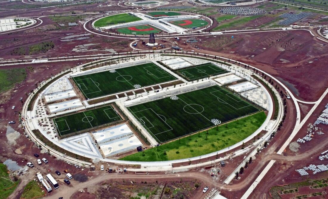 El complejo en desarrollo incluye infraestructura de equipamiento deportivo, cultural y social. Foto: Diego Prado EL UNIVERSAL
