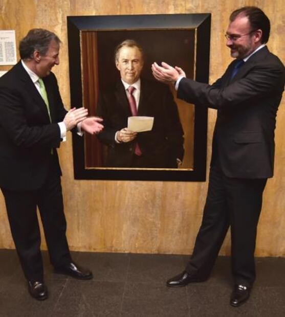 Develan, ahora, retrato de Meade en Cancillería